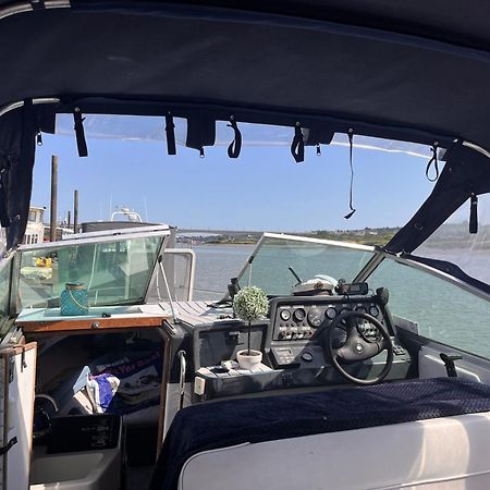 Floatsyerboat Ξενοδοχείο Cuxton Εξωτερικό φωτογραφία