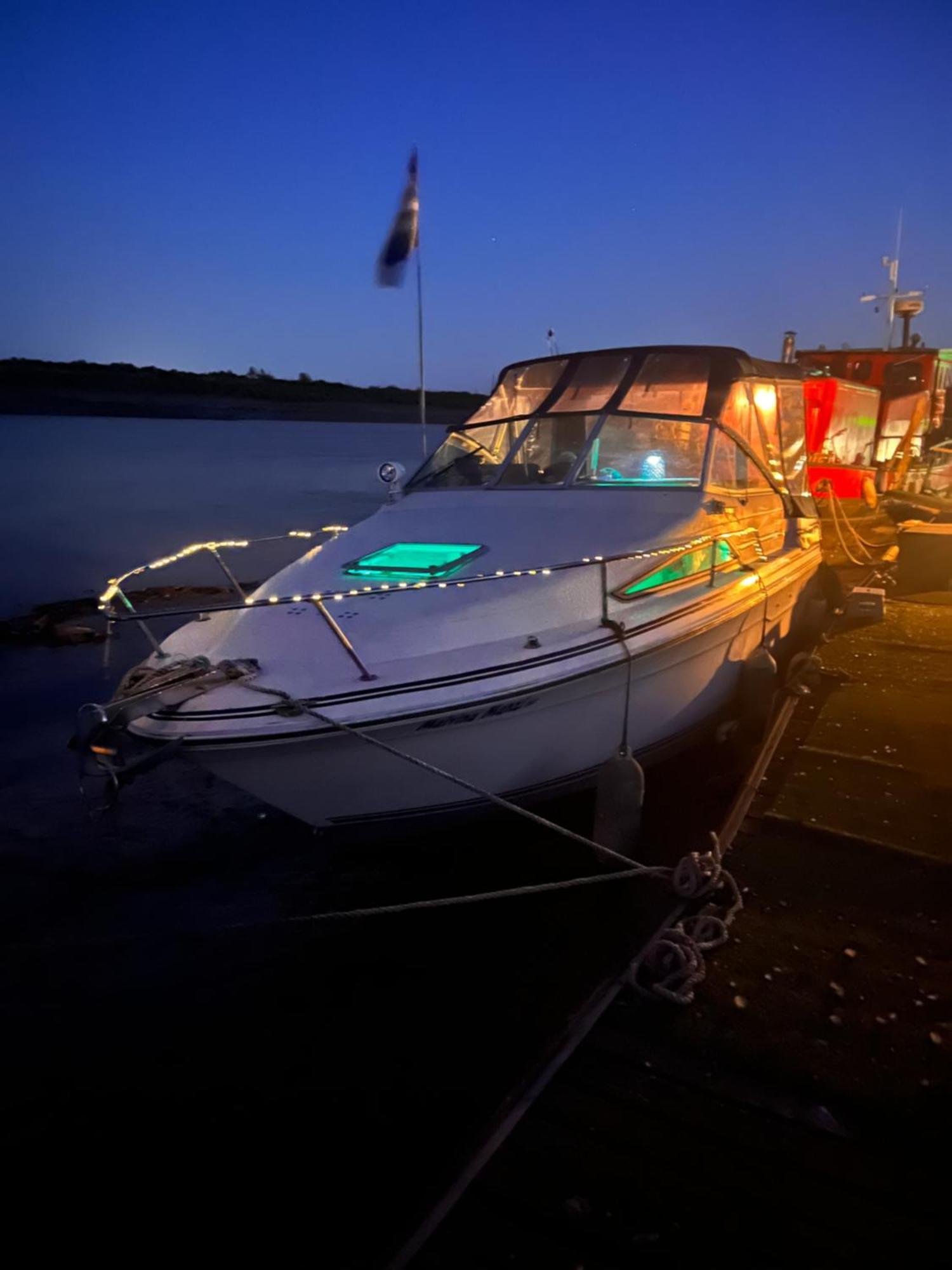 Floatsyerboat Ξενοδοχείο Cuxton Εξωτερικό φωτογραφία